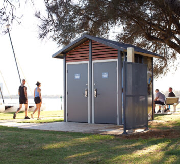 South Perth Boatshed - Marcos Silverio photographer